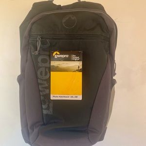 Lowepro camera backpack NWT